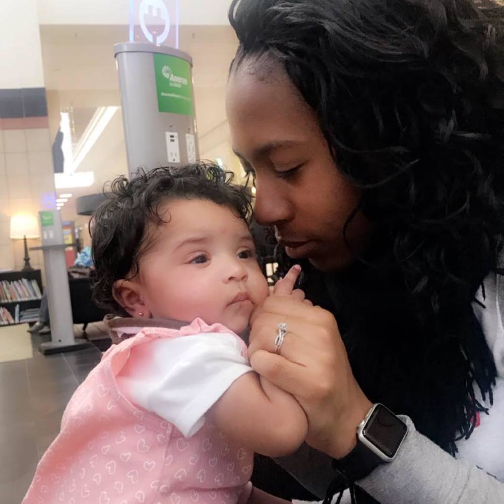 Meet your Posher, Danielle